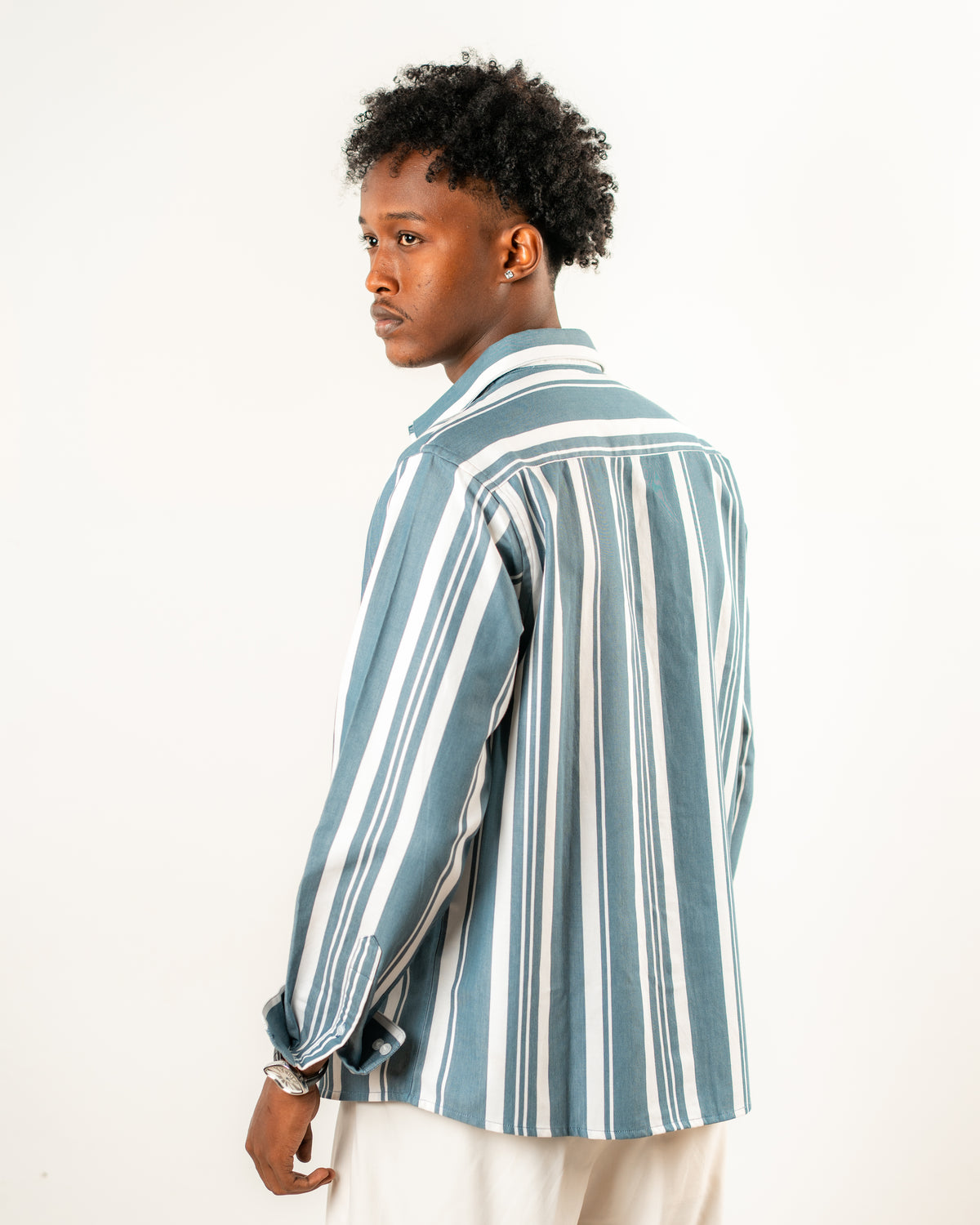 Structured Full Sleeve Shirt- White & Blue